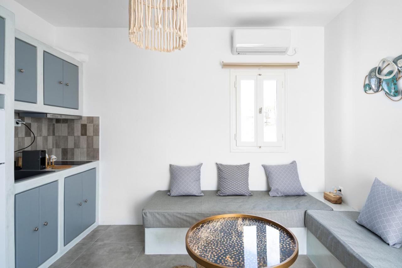 Hebe Parian Living - Paros Apts Naoussa